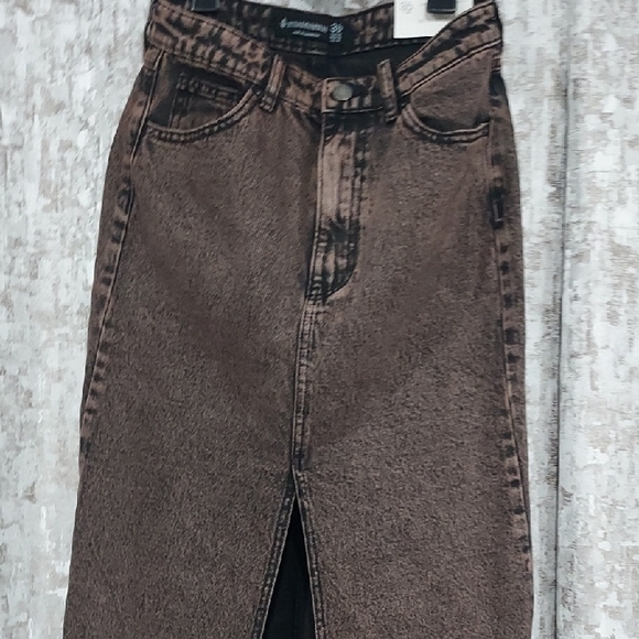 stradivarius Dresses & Skirts - Stradivarius Brown Maxi Skirt